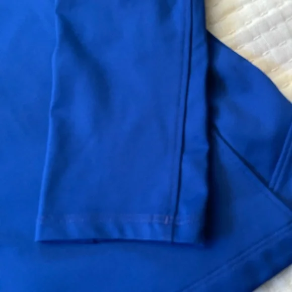 Under Armour Women's Vibrant Blue Athletic Jacket - Picture 2 of 9